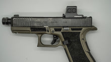 Load image into Gallery viewer, EPS Glock MOS Plate (Rear Sight Forward)